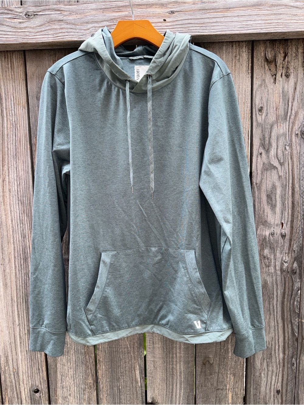 Vuori Sunday Hoodie 2.0 Size Medium